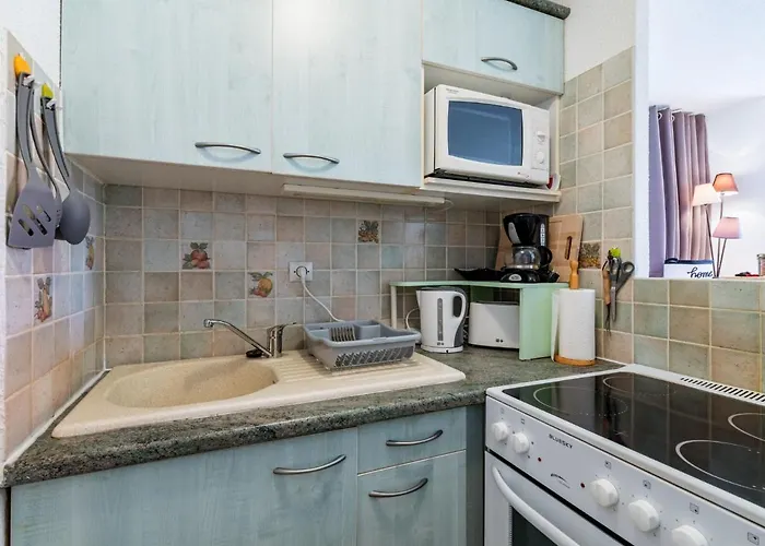 Amigos-13 By Interhome Ле-Гро-дю-Руа